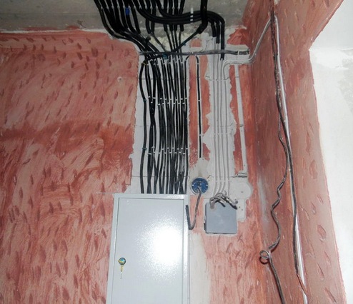 Прокладка кабеля в помещении